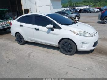  Salvage Ford Fiesta