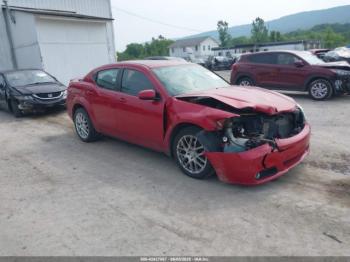  Salvage Dodge Avenger