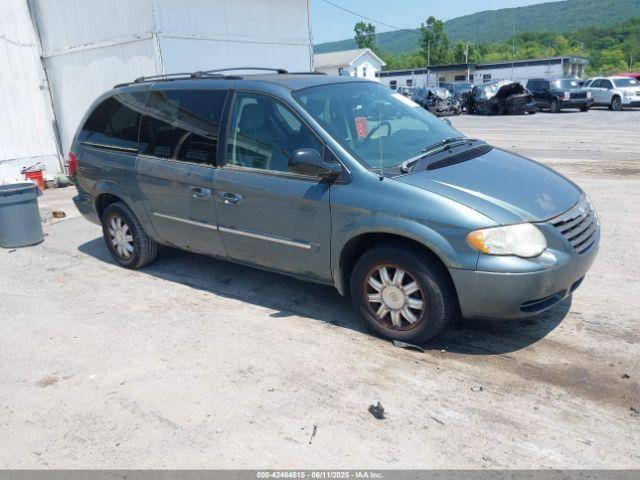  Salvage Chrysler Town & Country