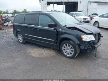  Salvage Chrysler Town & Country