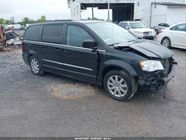  Salvage Chrysler Town & Country