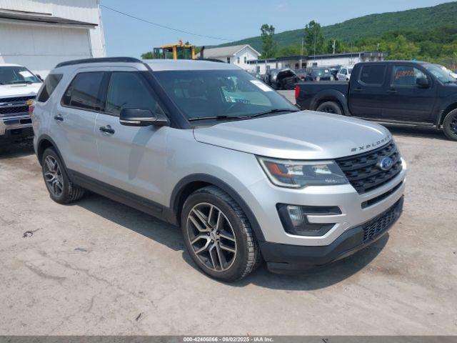  Salvage Ford Explorer