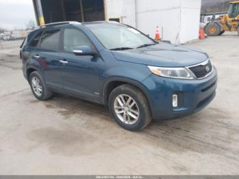  Salvage Kia Sorento