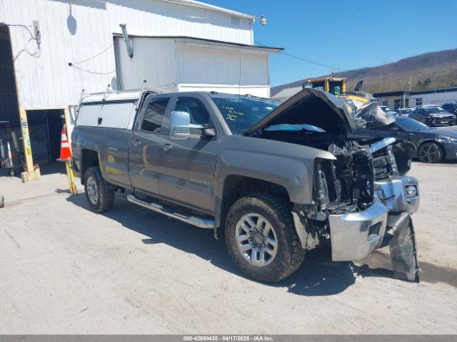  Salvage Chevrolet Silverado 2500