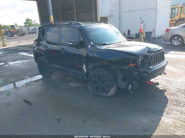  Salvage Jeep Renegade
