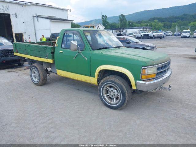  Salvage Dodge Dakota