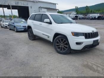  Salvage Jeep Grand Cherokee