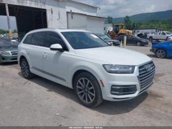  Salvage Audi Q7