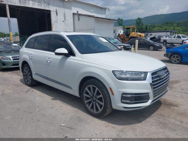  Salvage Audi Q7