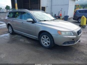  Salvage Volvo V70