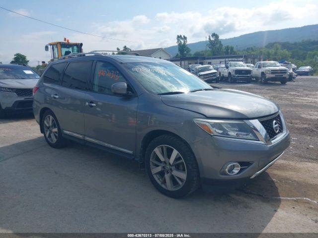  Salvage Nissan Pathfinder
