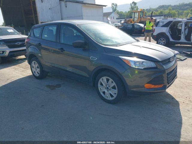  Salvage Ford Escape