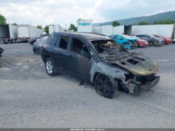  Salvage Jeep Compass