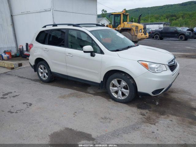  Salvage Subaru Forester