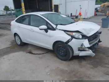  Salvage Ford Fiesta
