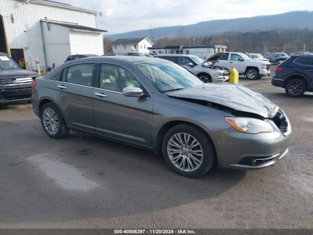  Salvage Chrysler 200