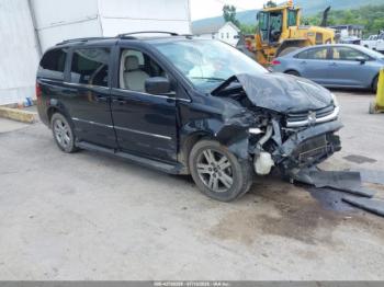  Salvage Dodge Grand Caravan