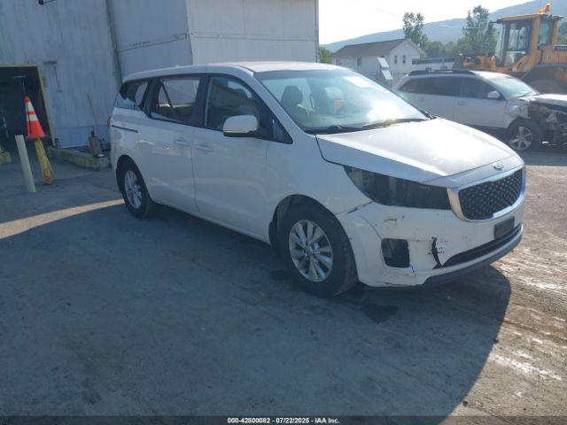  Salvage Kia Sedona