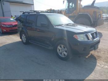  Salvage Nissan Pathfinder