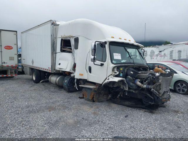 Salvage Freightliner M2 112