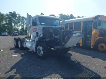  Salvage Freightliner Fld