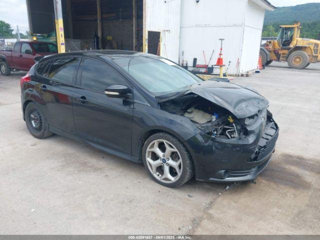  Salvage Ford Focus St