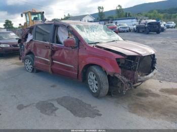  Salvage Chrysler Town & Country