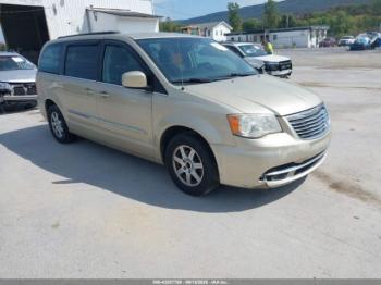  Salvage Chrysler Town & Country