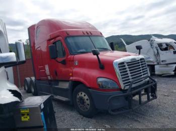 Salvage Freightliner Cascadia 125