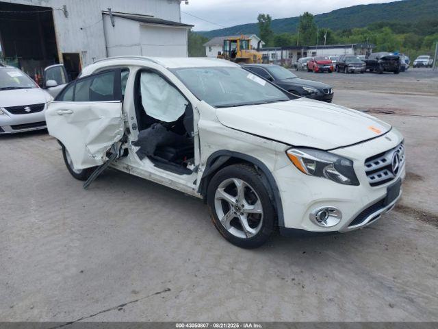  Salvage Mercedes-Benz GLA