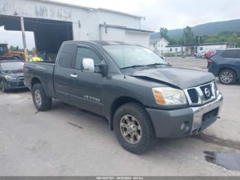 Salvage Nissan Titan
