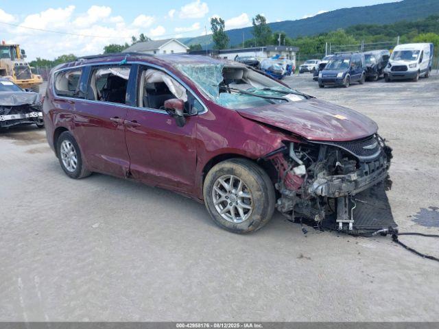  Salvage Chrysler Voyager