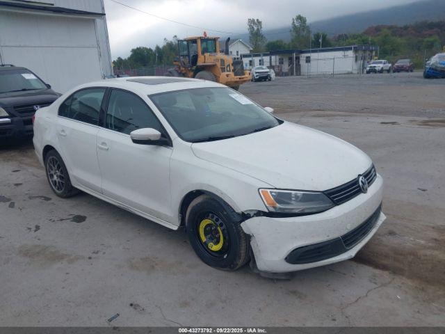  Salvage Volkswagen Jetta