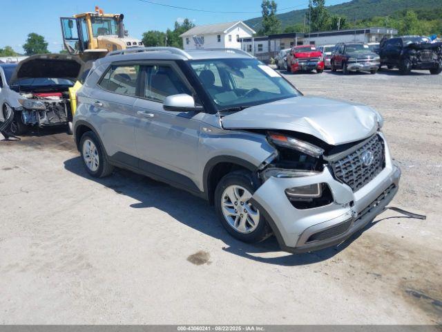  Salvage Hyundai VENUE