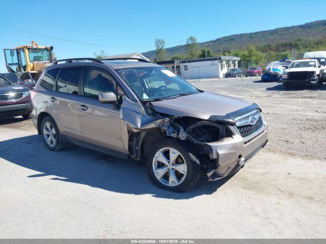  Salvage Subaru Forester
