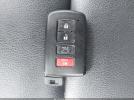 Toyota RAV4 Limited Image 8