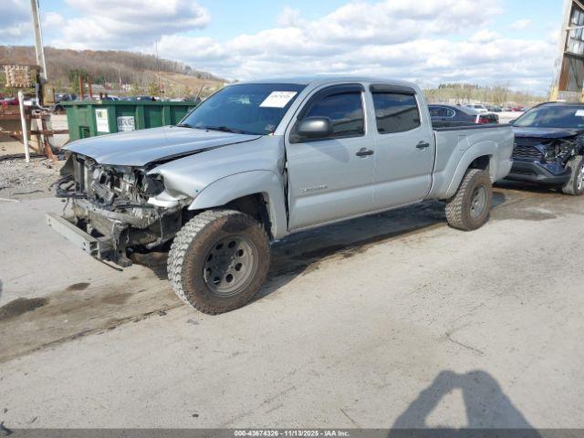 Toyota Tacoma Base V6 Image 17