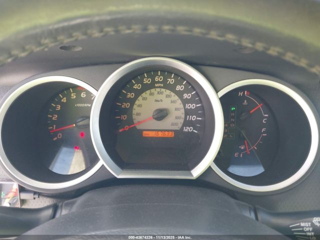 Toyota Tacoma Base V6 Image 12