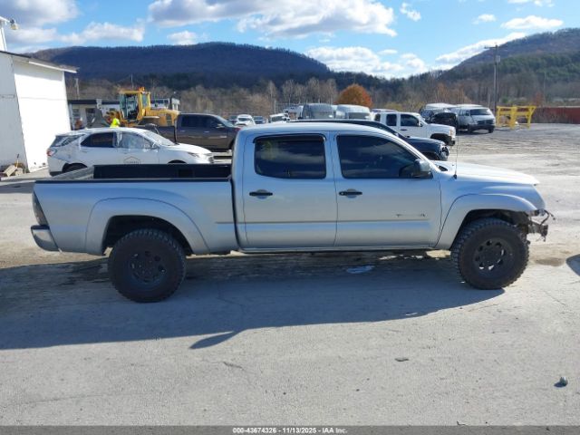 Toyota Tacoma Base V6 Image 14
