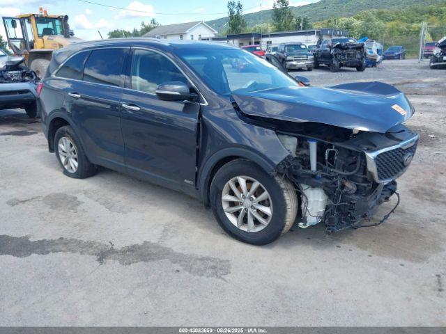  Salvage Kia Sorento