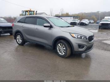  Salvage Kia Sorento