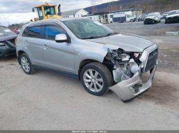  Salvage Mitsubishi Outlander