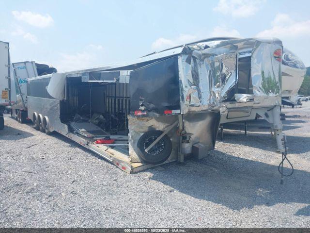  Salvage Sundowner Xtra