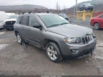  Salvage Jeep Compass