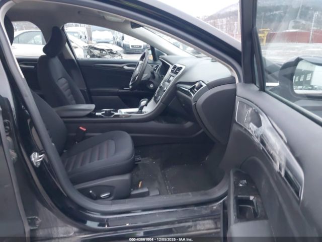 Ford Fusion Se Image 9