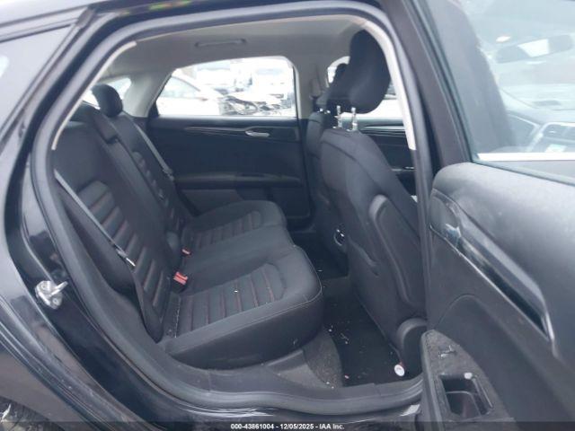 Ford Fusion Se Image 12