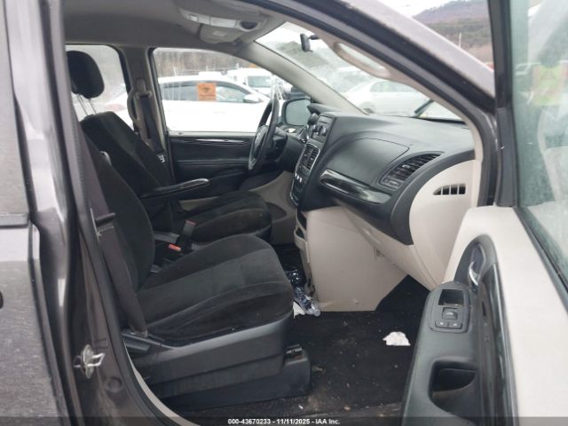 Dodge Grand Caravan American Value Pkg Image 7