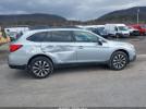 Subaru Outback 2.5i Limited Image 3
