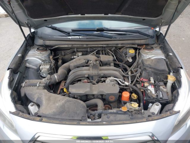 Subaru Outback 2.5i Limited Image 13