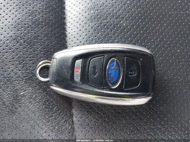 Subaru Outback 2.5i Limited Image 4